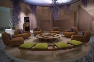 Courtesy Salone del Mobile.Milano_Alessandro Russotti4-meble-004 Gorące trendy prosto z Mediolanu. Co królowało podczas targów designu Salone del Mobile 2022?